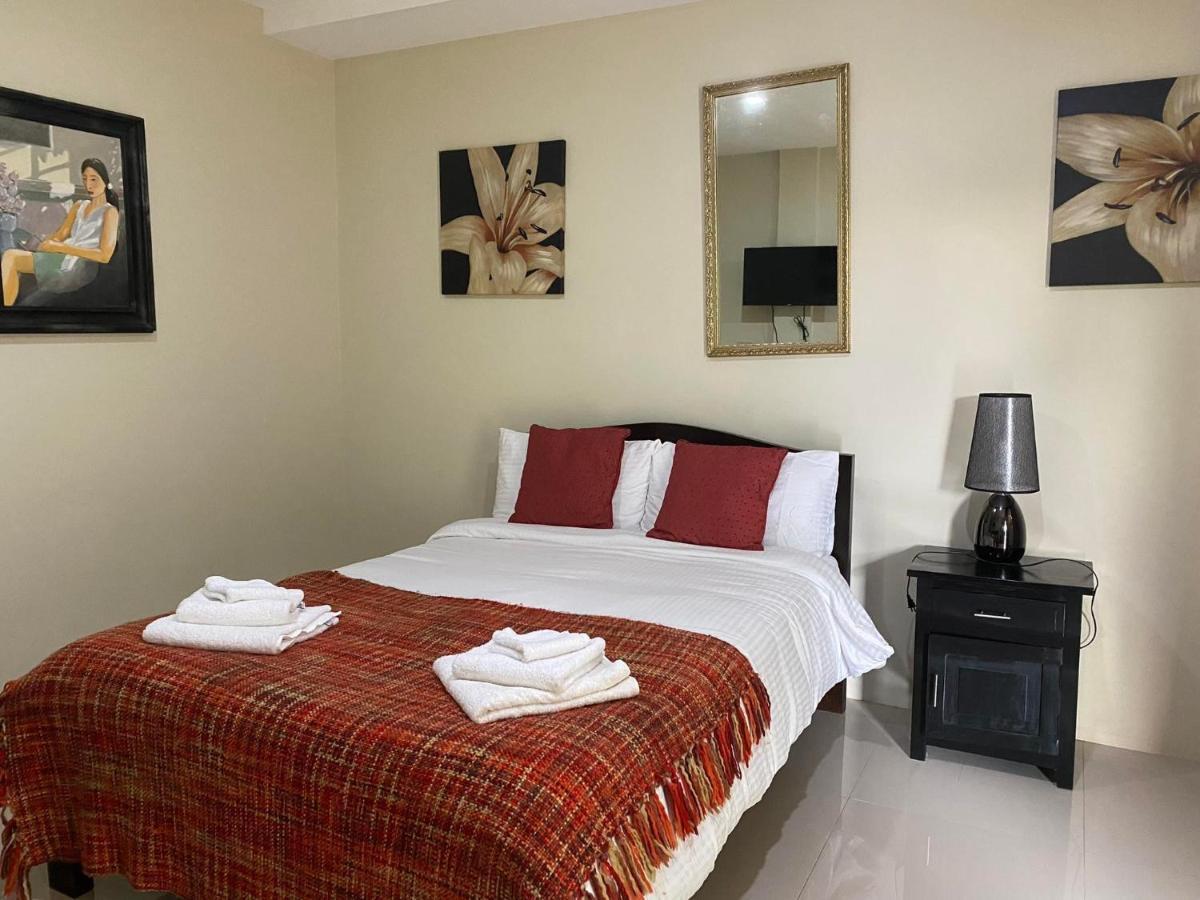 Casa Cecilia Hotel Bantay Bagian luar foto