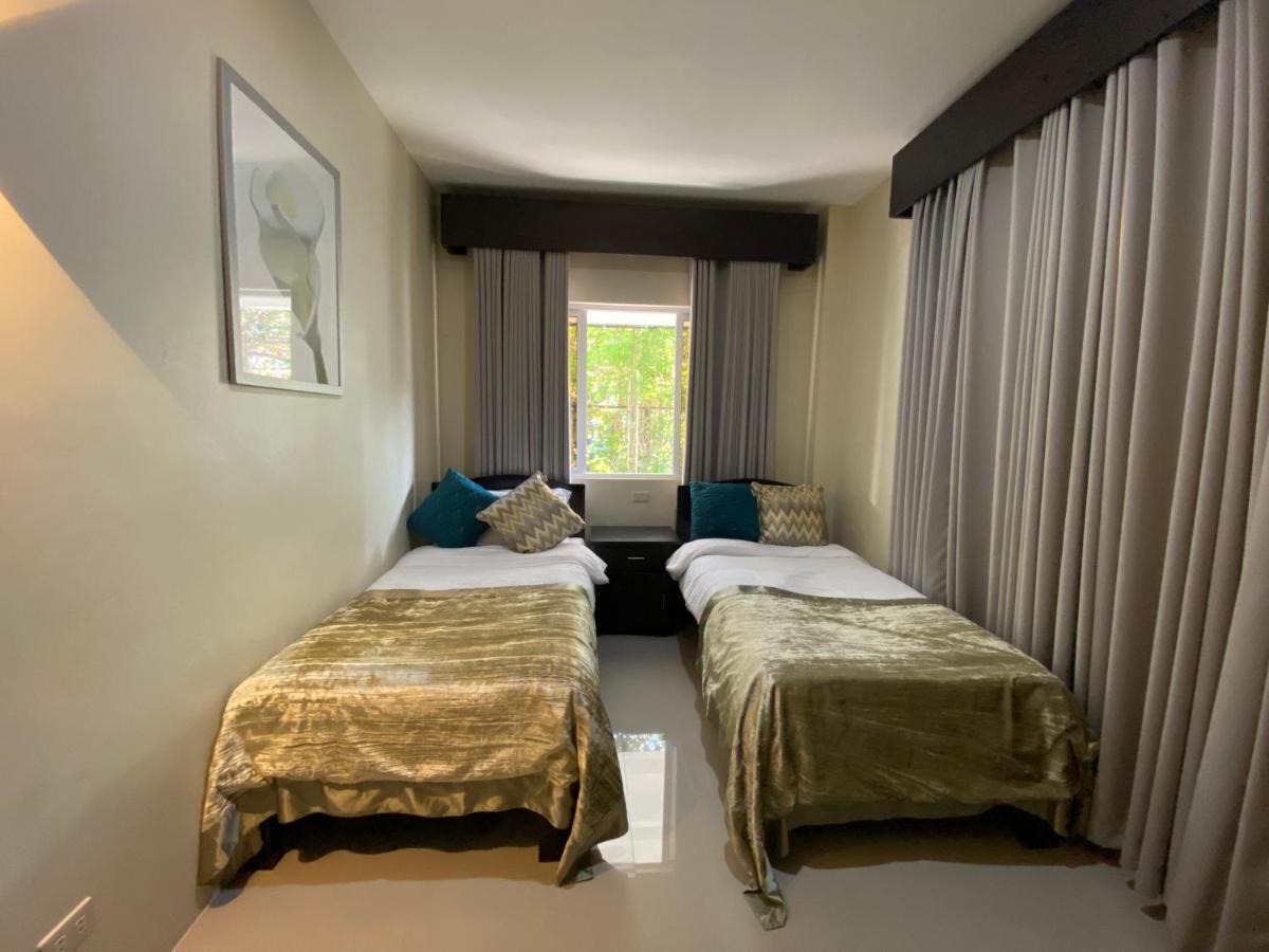 Casa Cecilia Hotel Bantay Bagian luar foto