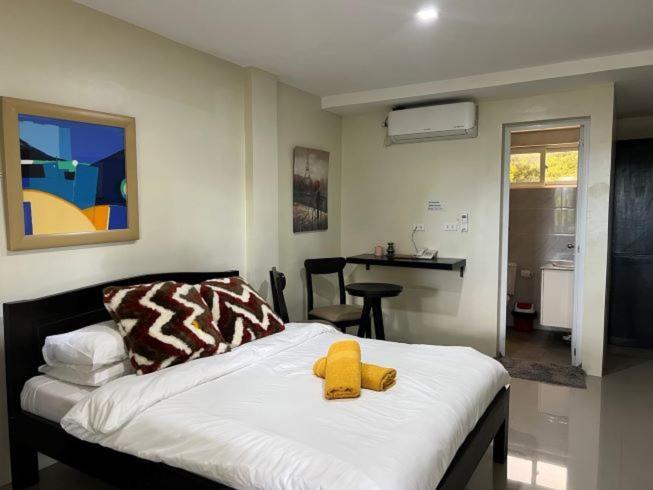 Casa Cecilia Hotel Bantay Bagian luar foto