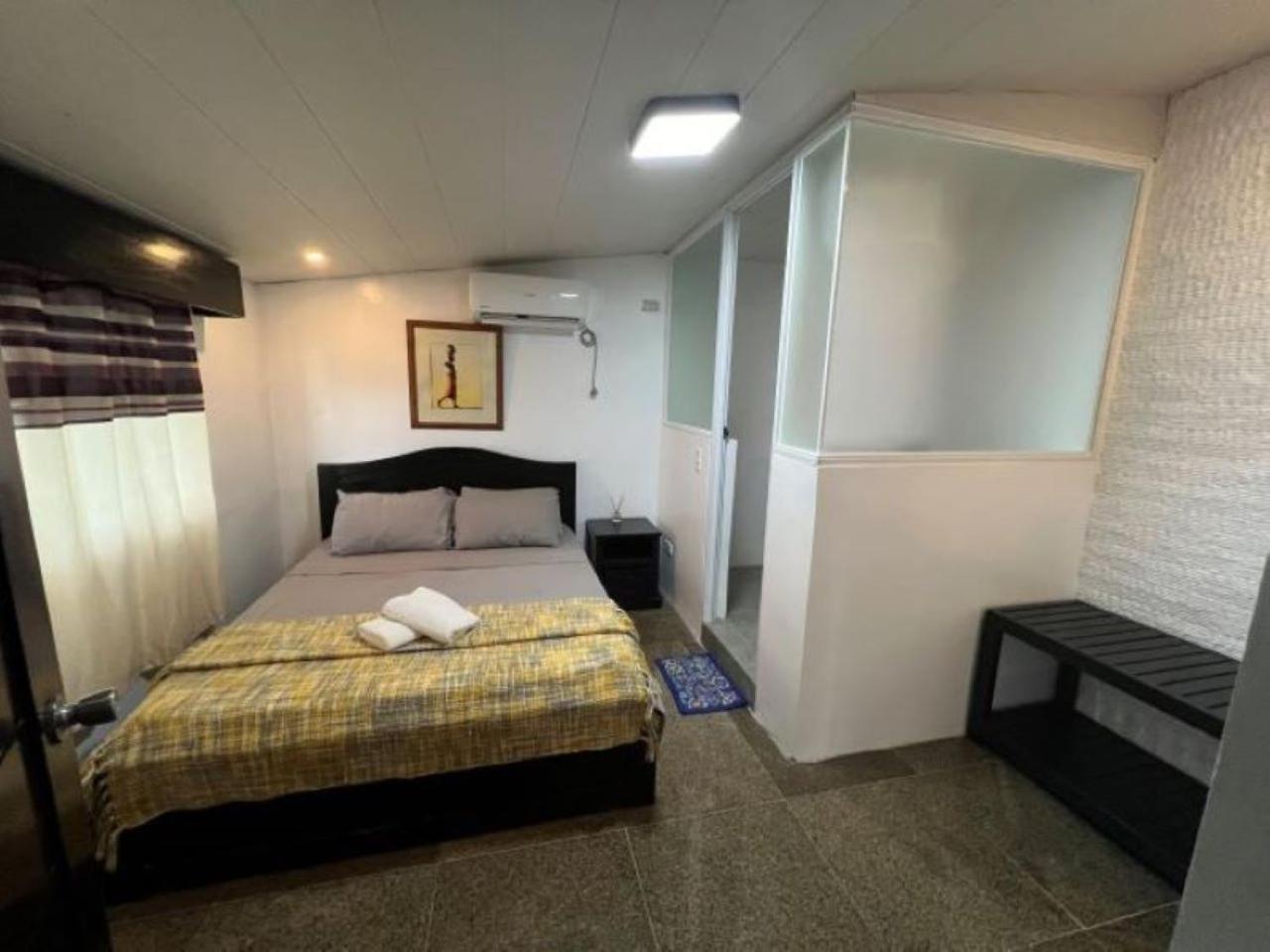 Casa Cecilia Hotel Bantay Bagian luar foto